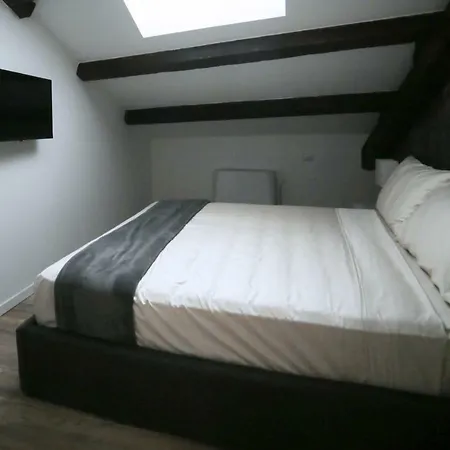 Moscova Attic Near Duomo דירה *
